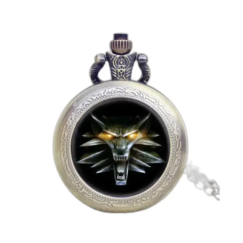 Metallic Wolf Halskjede Klokke med bronse kile med beskyttende klaff dekorert med en ulv