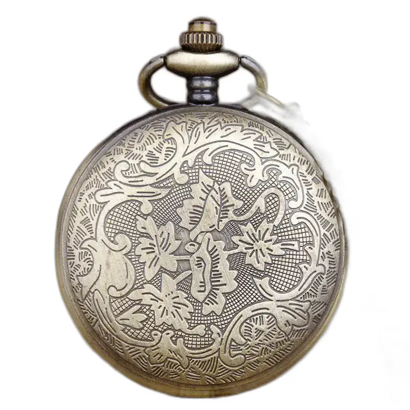 Montre Collier Vintage éléphant avec cadran blanc et ornements en bronze